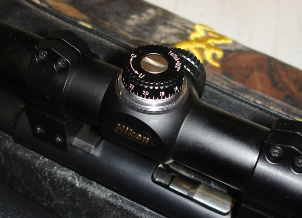 View of the Nikon Buckmaster 1x20 scope turrets
