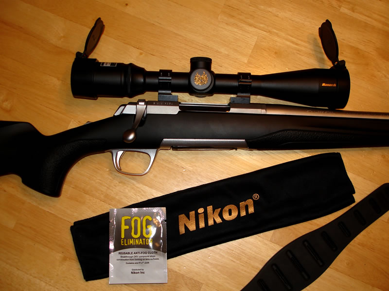Nikon Monarch 4-16xSF BDC Rifle Scope with lens cloth and fog eliminator.